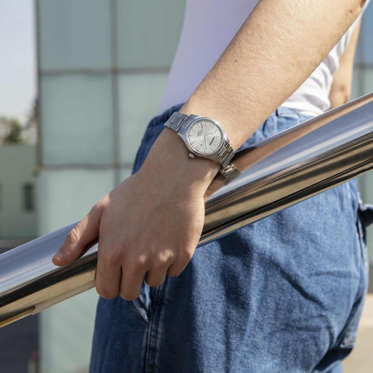 V3H9C2FDCDAC9775640A40A076F4BBB6B7ER5663581P3