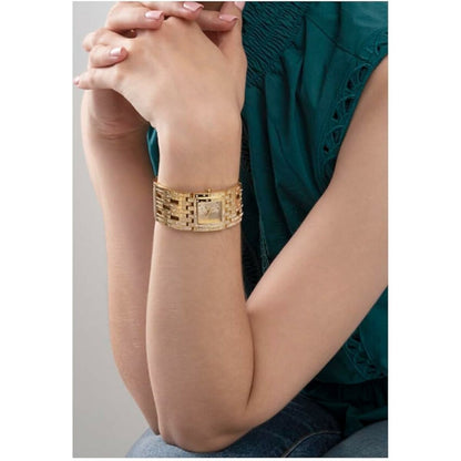 V6HC9C3F014ADB94222310F0077D28EDBACR4357819P6