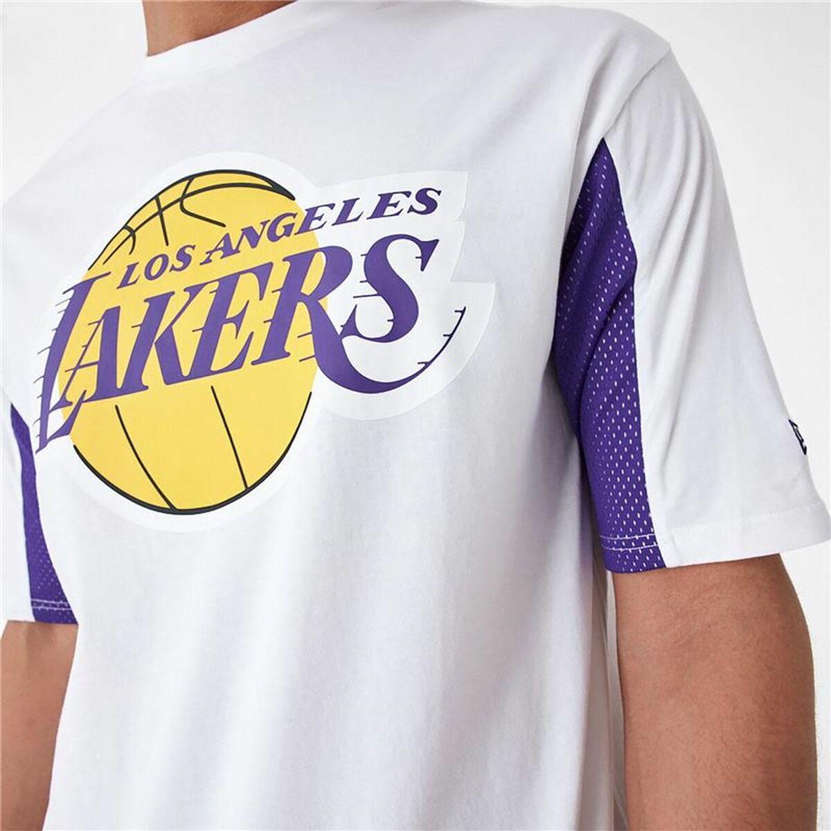 V3HEC39FEBDD5162A18417328052DD90B9AR4570274P3