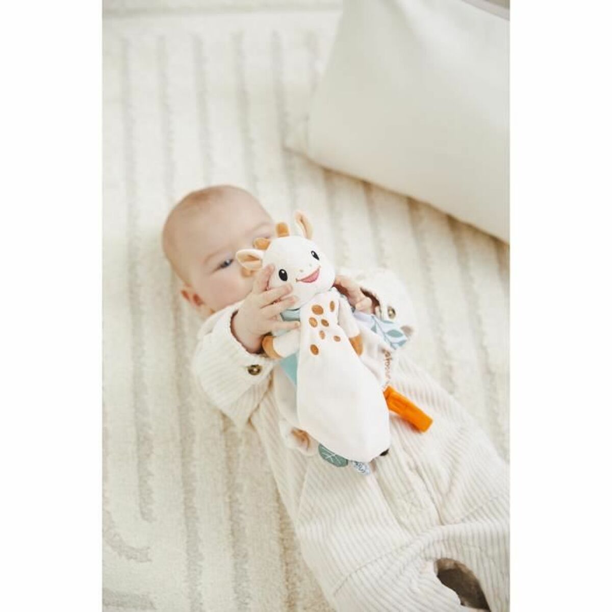 V4H39B83240093FA528F1740D79922F6394R5775276P4