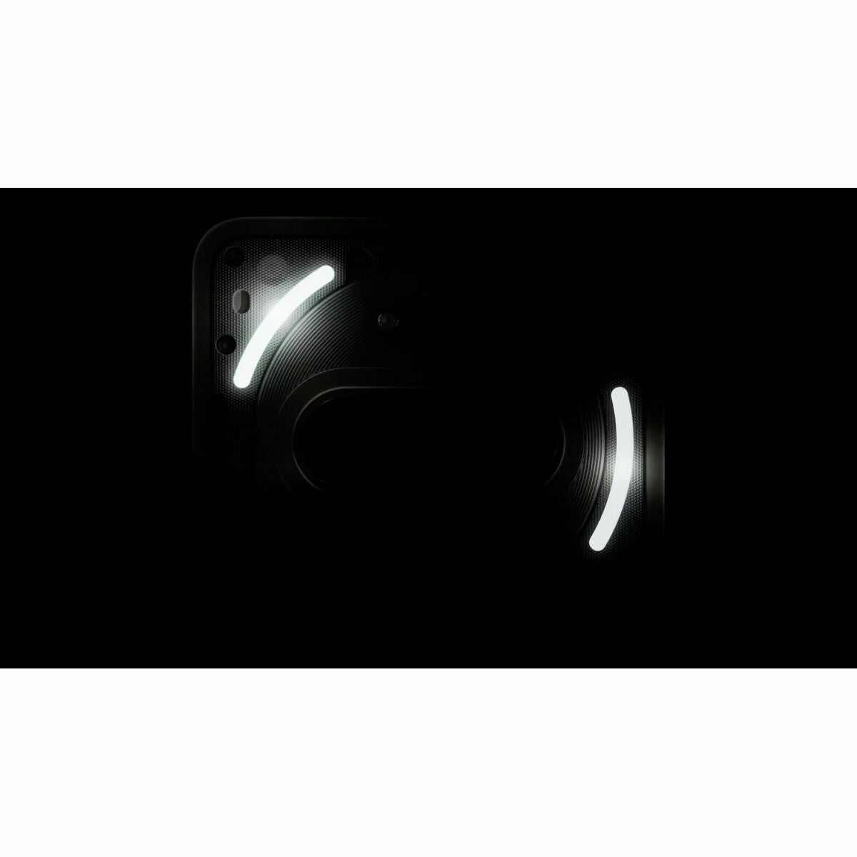 V9HD64C12CB2423401CE4E8DF27611CBC20R7010419P7