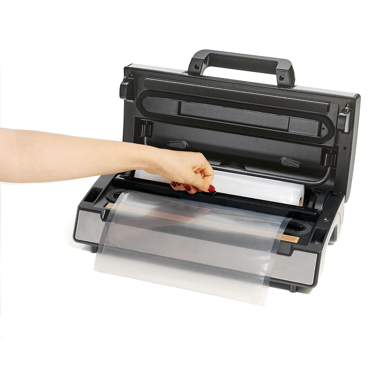 V2HDE3424F104CBC4F8022A5B753486755CR7371072P6