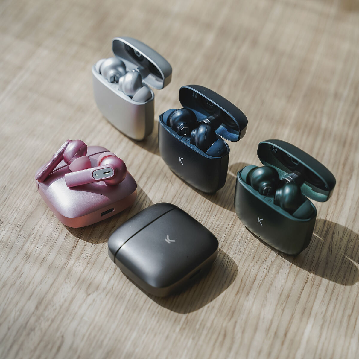 V8H671F248EF2D1F749E047684DF723E99FR3468012P8