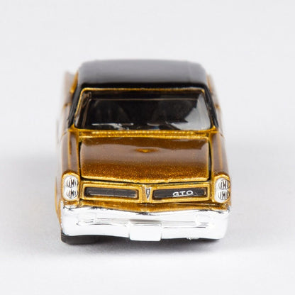 V3H1B0882030F3DBAA121AD0CF8FC14B1F7R5746369P6